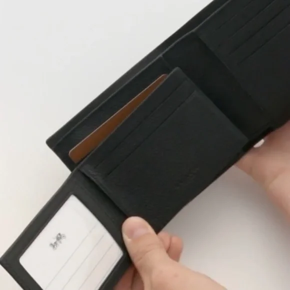 Men’s black leather Coach 3 in 1 wallet NWT. ID card holder slides out - Picture 14 of 16